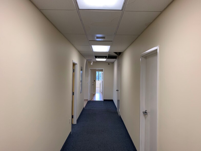 More Photos Of 7950 SW 30th St, Davie Medical For Sale