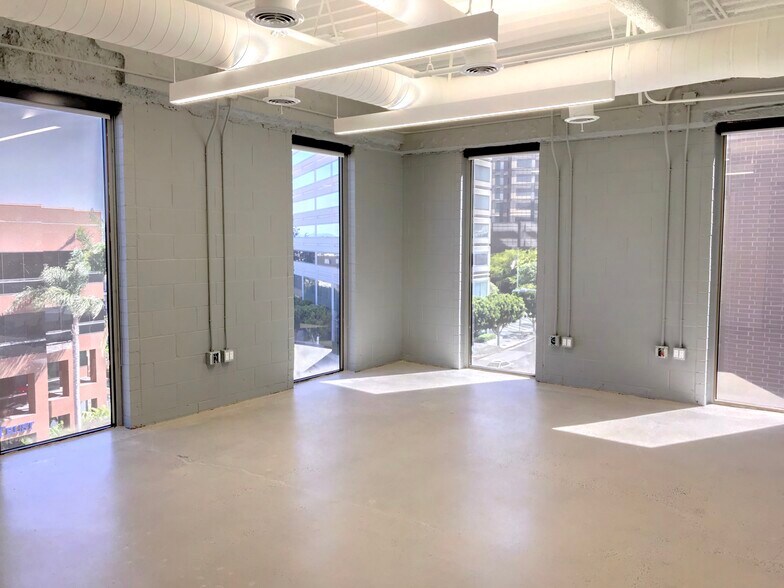 More Photos Of 12301 Wilshire Blvd, Los Angeles Office For Lease