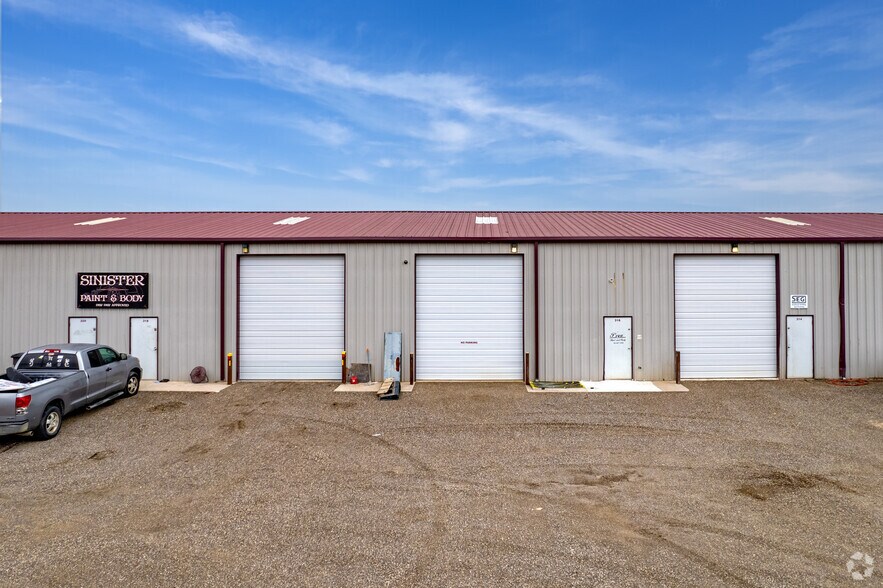 More Photos Of 12509 N Saginaw Blvd, Fort Worth Unknown For Lease