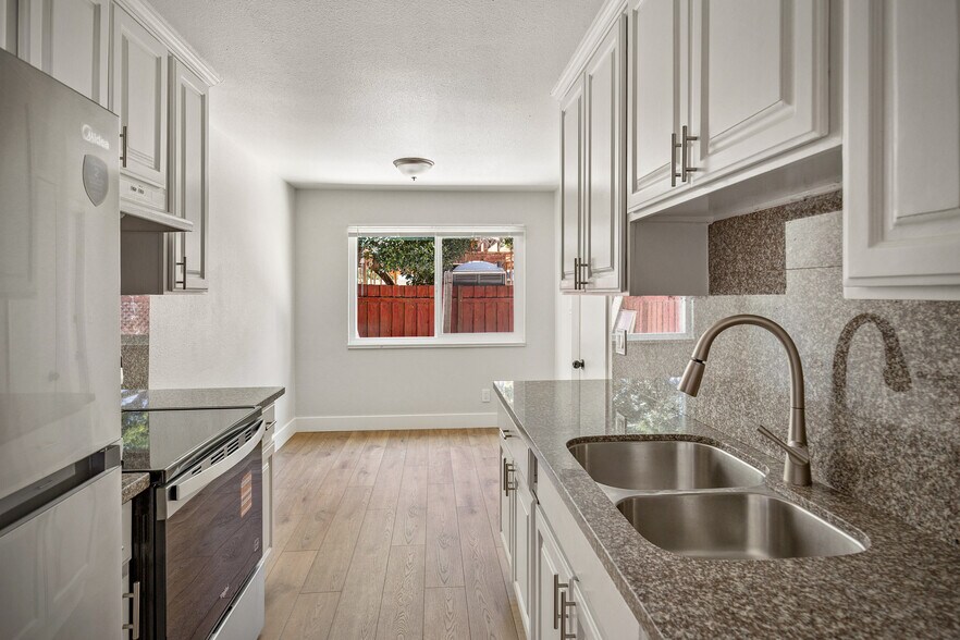 More Photos Of 1179 Mesa Dr, San Jose Apartments For Sale