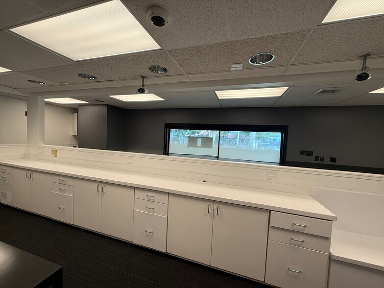 More Photos Of 3801 Hollywood Blvd, Hollywood Medical For Lease