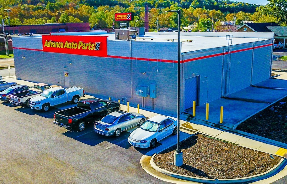 More Photos Of 1157 E Lee Hwy, Chilhowie Freestanding For Sale