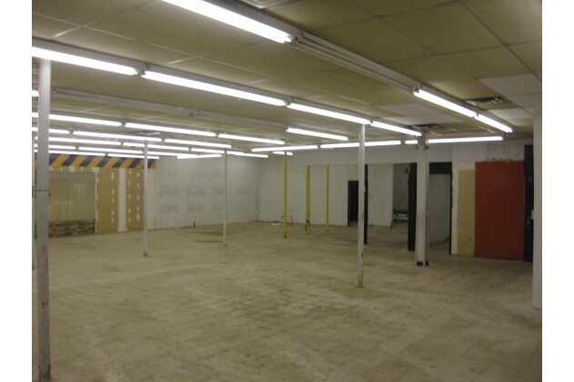 More Photos Of 528-536 E Fordham Rd, Bronx General Retail For Sale