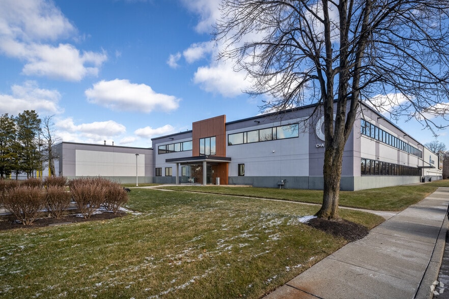 Primary Photo Of 114 Tived Ln E, Edison Distribution For Lease