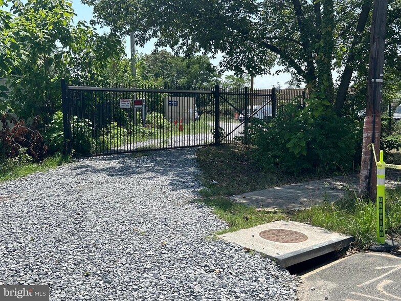 Primary Photo Of 2405 Douglas Street, NE, Washington Land For Lease
