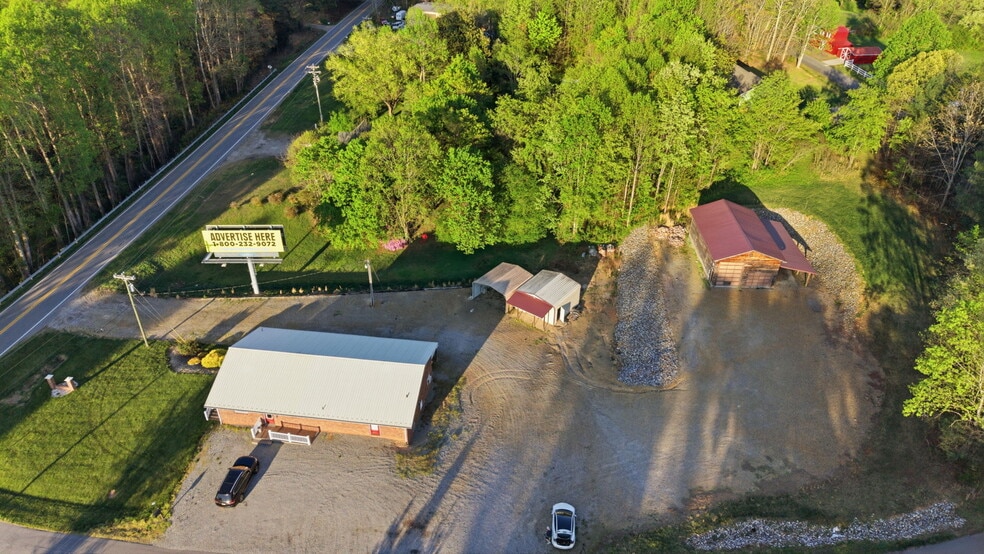 More Photos Of 125 Woodhaven Rd, North Wilkesboro Office For Sale