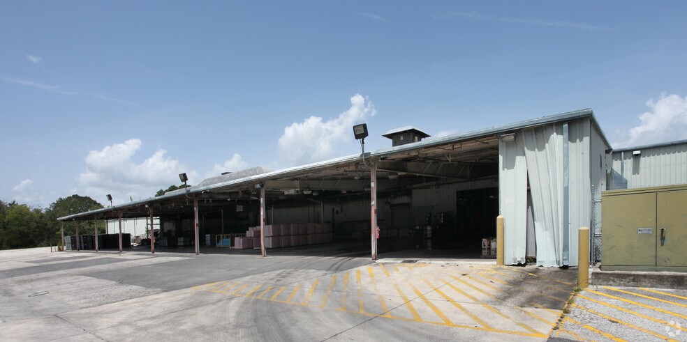 More Photos Of 9444-9446 Florida Mining Blvd E, Jacksonville Warehouse For Lease