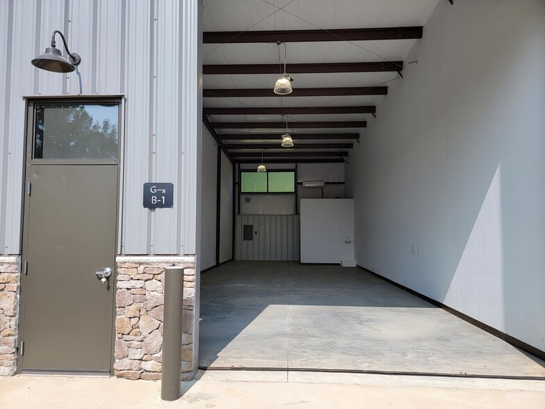Primary Photo Of 1040 Park Ct, Greensboro Warehouse For Sale