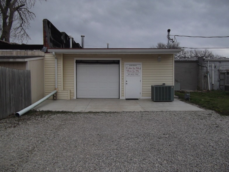 More Photos Of 608 Main St, Wellsville Storefront For Sale