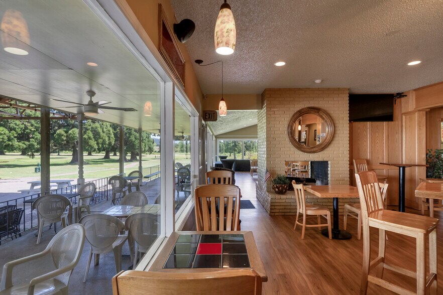 More Photos Of 6335 Highway 22, Independence Sports And Entertainment For Sale