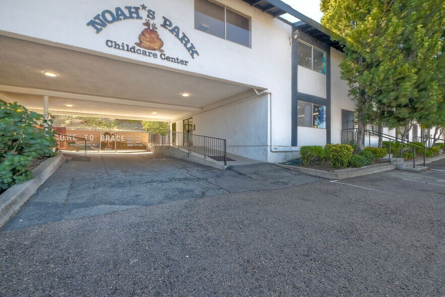 More Photos Of 855 Barham Dr, San Marcos Religious Facility For Lease