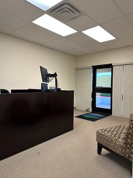 Primary Photo Of 4601 Hollow Tree Dr, Arlington Office For Lease