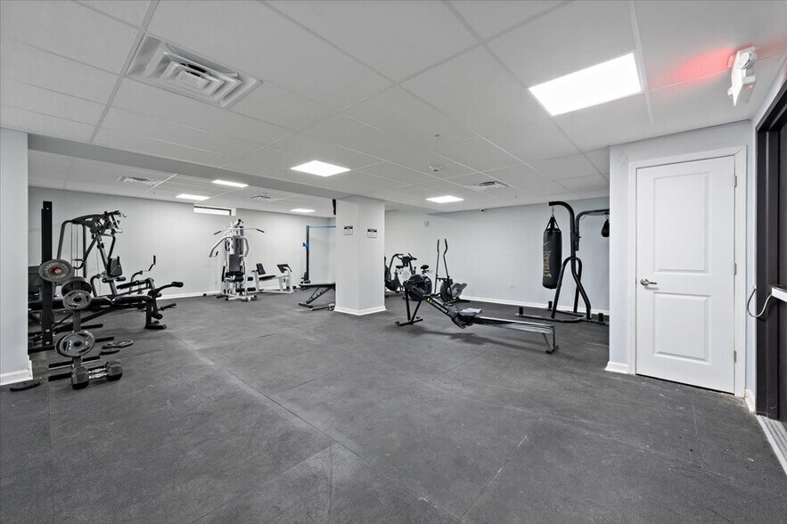 More Photos Of 128 N 8th St, Allentown Warehouse For Sale