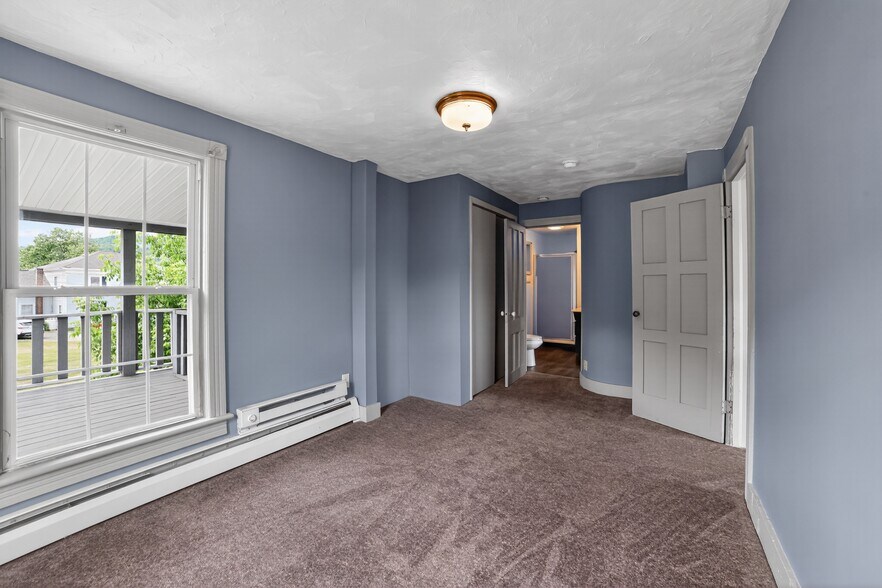 More Photos Of 464 Main St, New Milford Storefront Retail Office For Sale