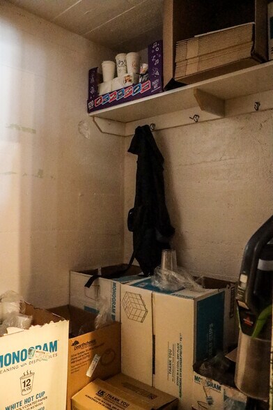 More Photos Of 426 Central Ave, Fairfield Storefront For Sale