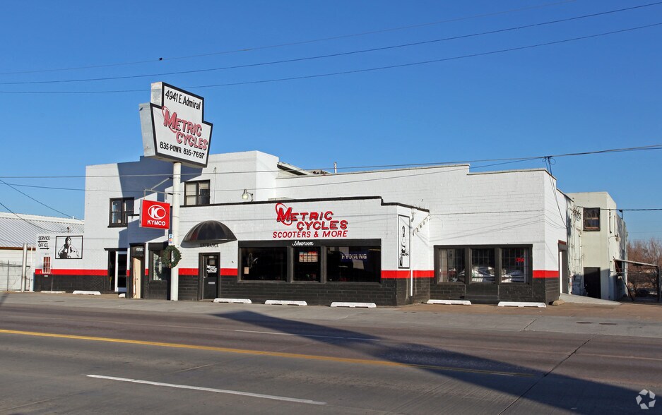 Primary Photo Of 4941 E Admiral Pl, Tulsa Flex For Sale