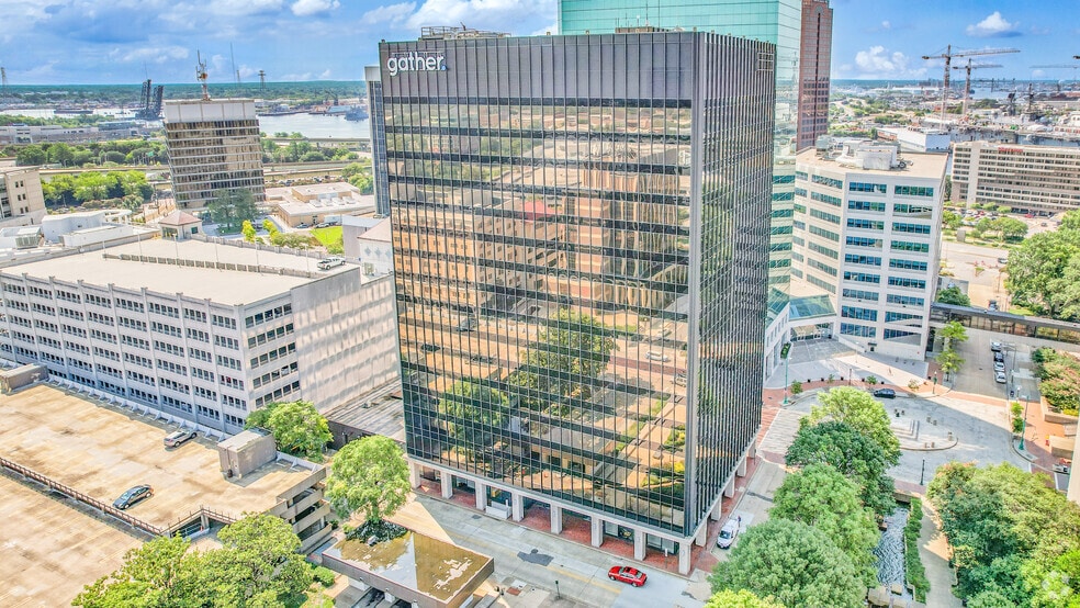 More Photos Of 500 E Main St, Norfolk Office Residential For Lease