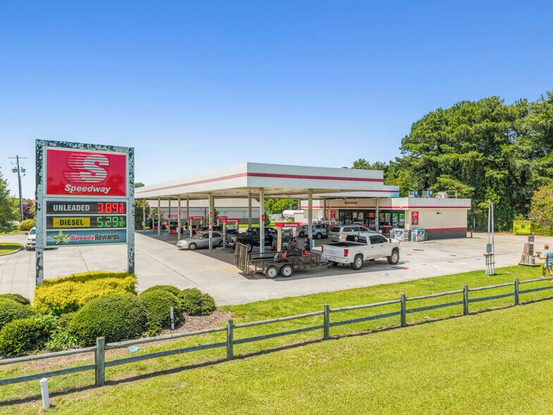 Primary Photo Of 3778 Us 15 501 Hwy, Carthage Convenience Store For Sale