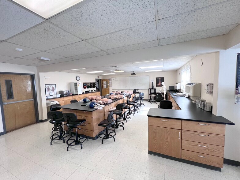 More Photos Of 745 Burnside Ave, East Hartford Schools For Sale