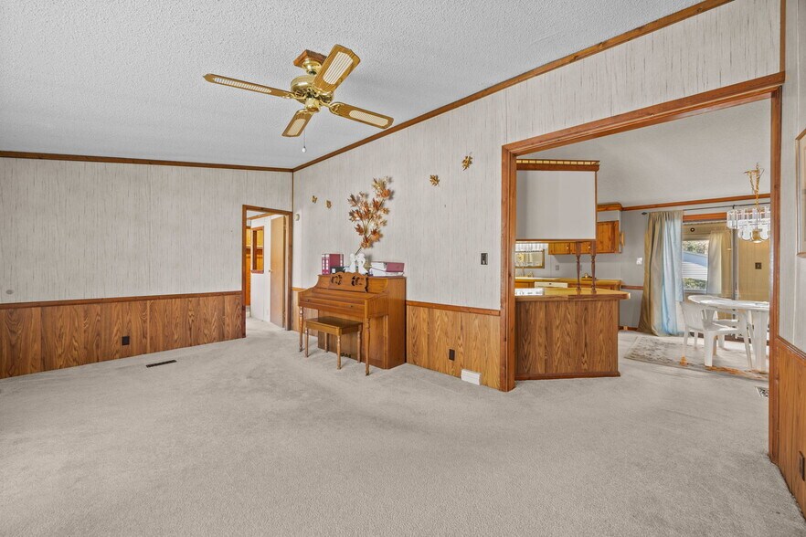 More Photos Of 2556 Ocean Hwy W, Shallotte Specialty For Sale