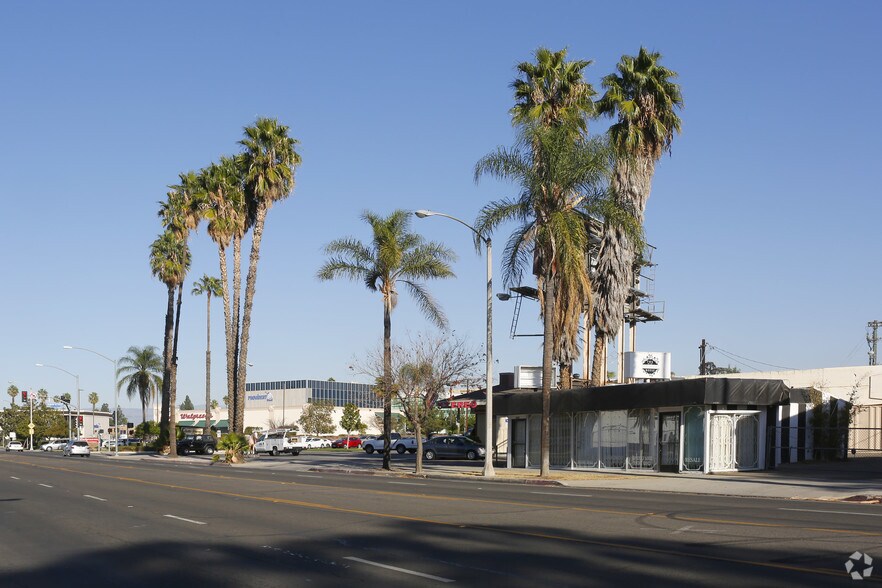 More Photos Of 6682 Magnolia Ave, Riverside Freestanding For Sale