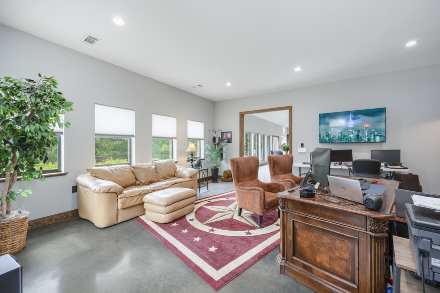 More Photos Of 299 W Eldorado Pky, McKinney Office For Sale