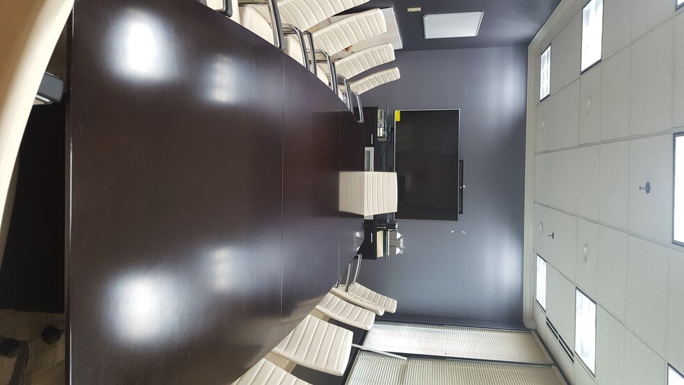 More Photos Of 970 Peachtree Industrial Blvd, Suwanee Office Residential For Lease