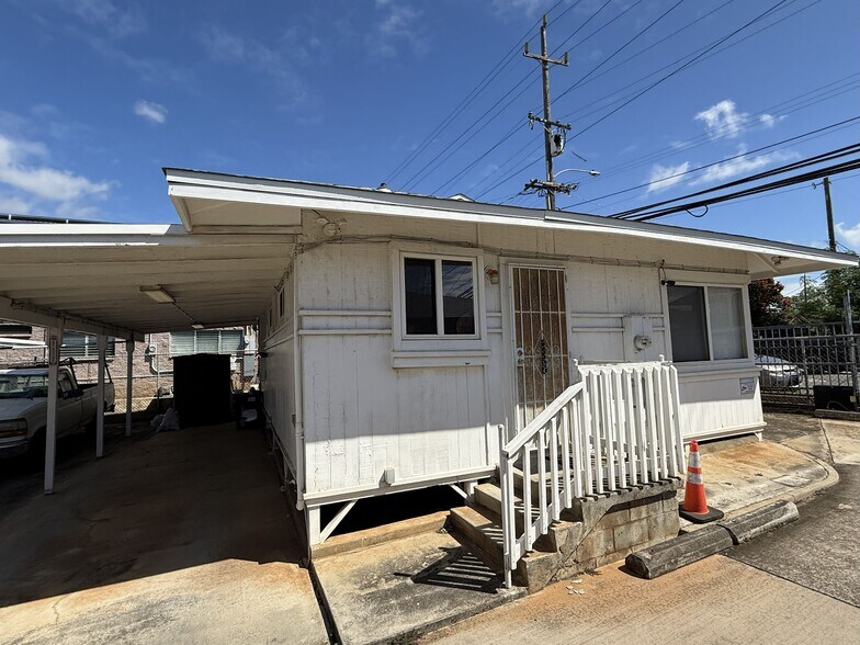 More Photos Of 1424 Gulick Ave, Honolulu Multifamily For Sale