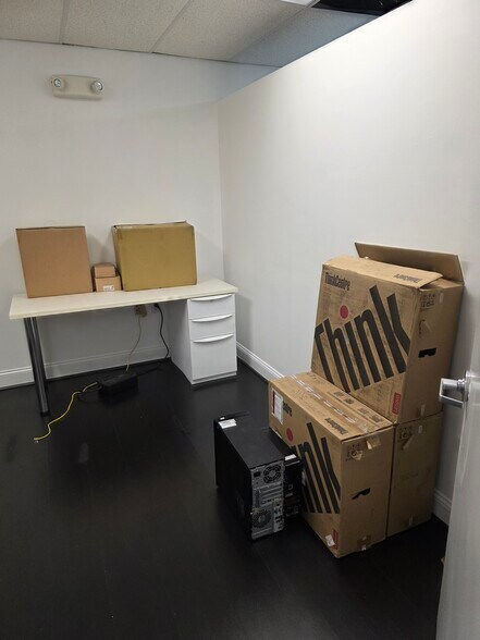 More Photos Of 1400 NW 107th Ave, Miami Medical For Lease