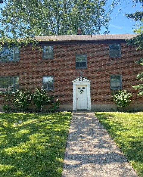Primary Photo Of 430 Englewood Ave, Tonawanda Apartments For Sale