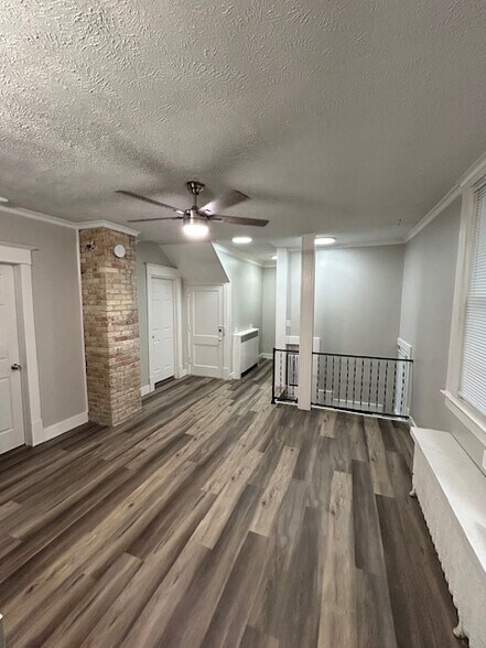 More Photos Of 549 Logan St SE, Grand Rapids Apartments For Sale