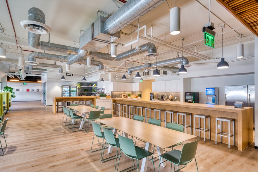 More Photos Of 3000 Ocean Park Blvd, Santa Monica Office For Lease
