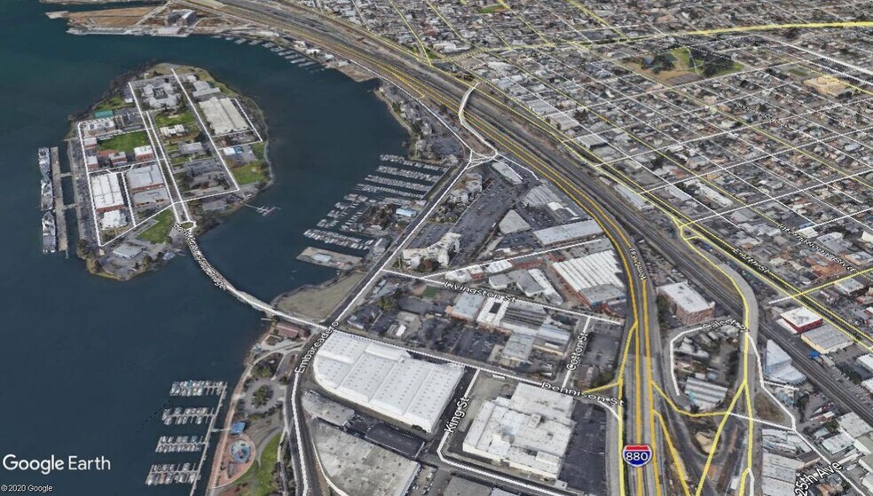 More Photos Of 2100 Livingston St, Oakland Manufacturing For Lease