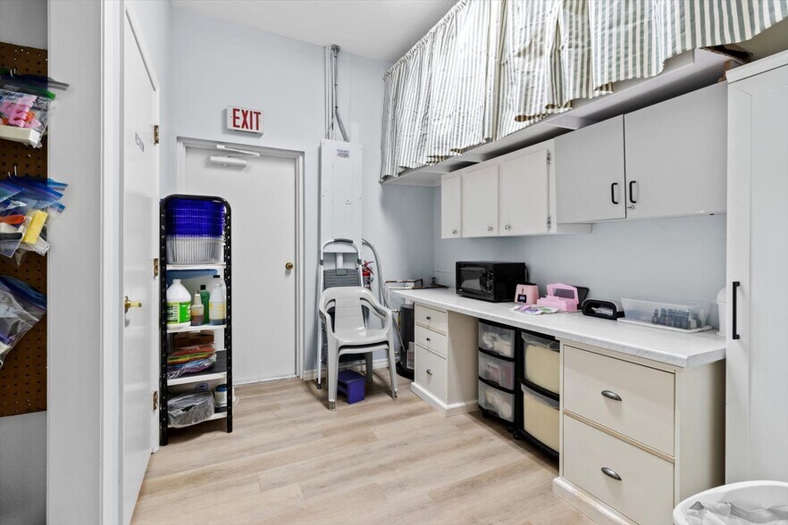 More Photos Of 3426-3460 N Citrus Ave, Crystal River Storefront Retail Office For Sale