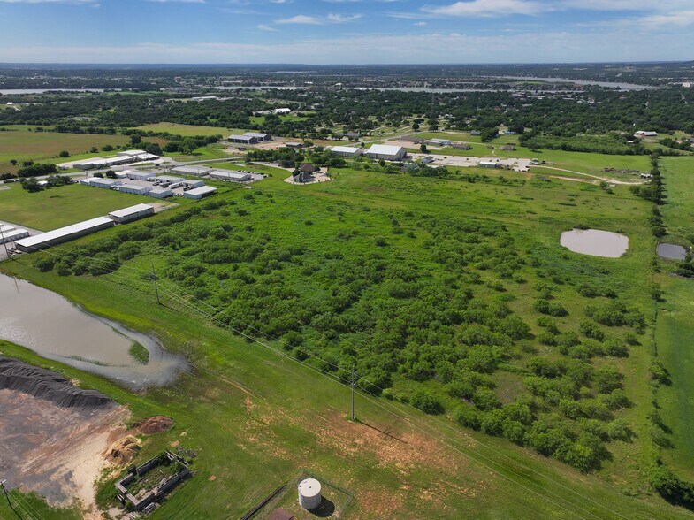 More Photos Of 1312 Weatherford Hwy, Granbury Land For Sale