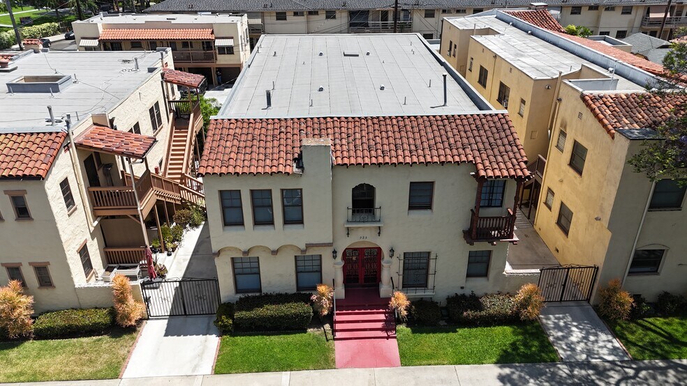 More Photos Of 925 N Lacy St, Santa Ana Apartments For Sale