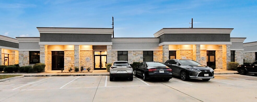 Primary Photo Of 830 Julie Rivers Dr, Sugar Land Unknown For Lease