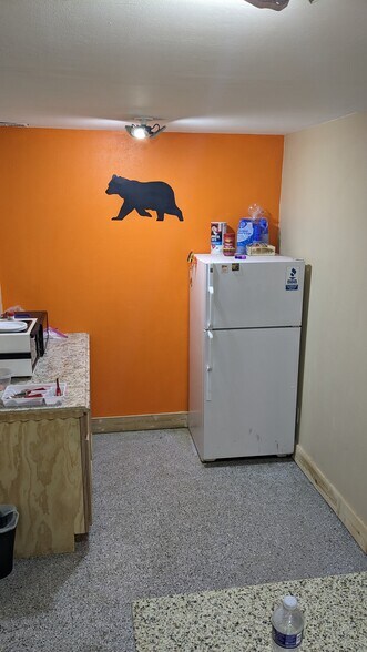 More Photos Of 2200 Chambers Rd, Aurora Warehouse For Lease