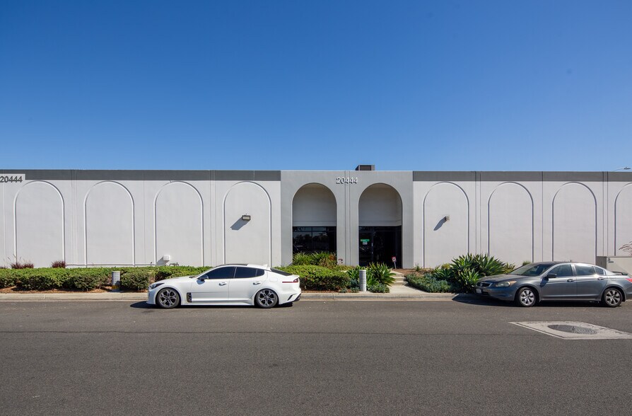 More Photos Of 20435 Tillman Ave, Carson Unknown For Lease
