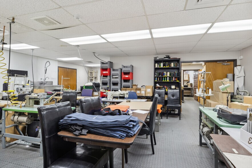 More Photos Of 1187 E 68th Ave, Denver Manufacturing For Sale