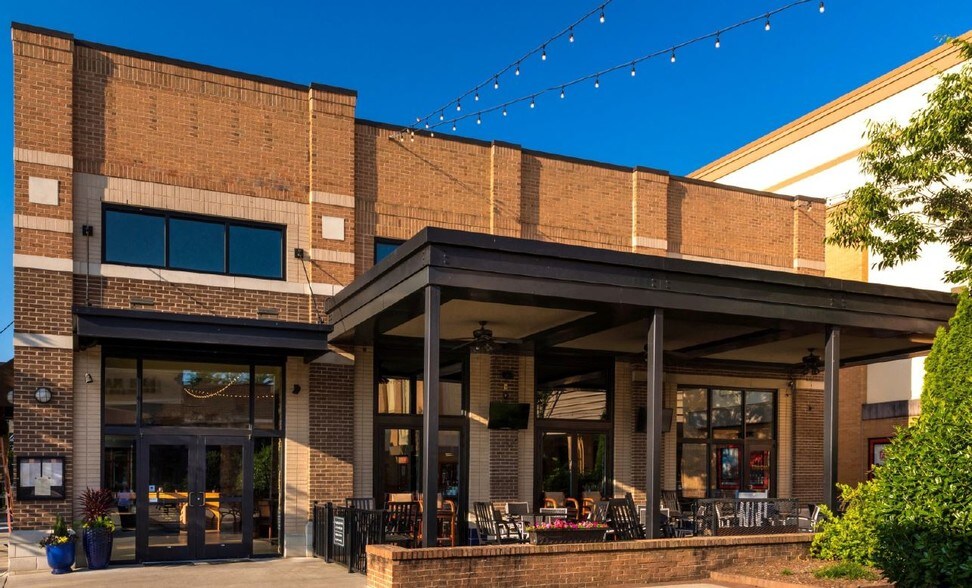 More Photos Of Two Town Square Blvd, Asheville Unknown For Lease