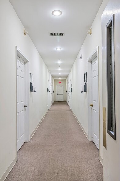 More Photos Of 100 W Lake Professional Park, Geneva Assisted Living For Sale