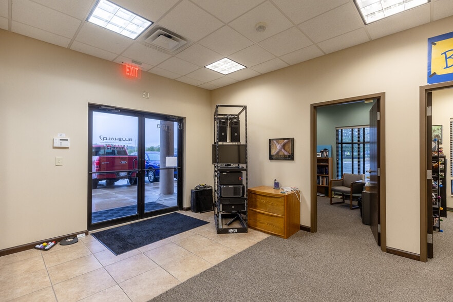 More Photos Of 1120-1130 Channingway Dr, Fairborn Medical For Sale