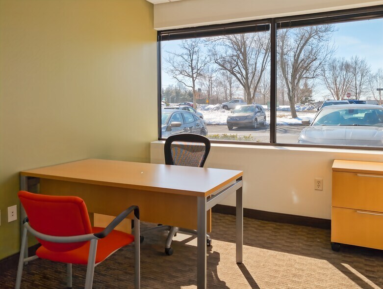 More Photos Of 100 Horizon Center Blvd, Hamilton Coworking Space