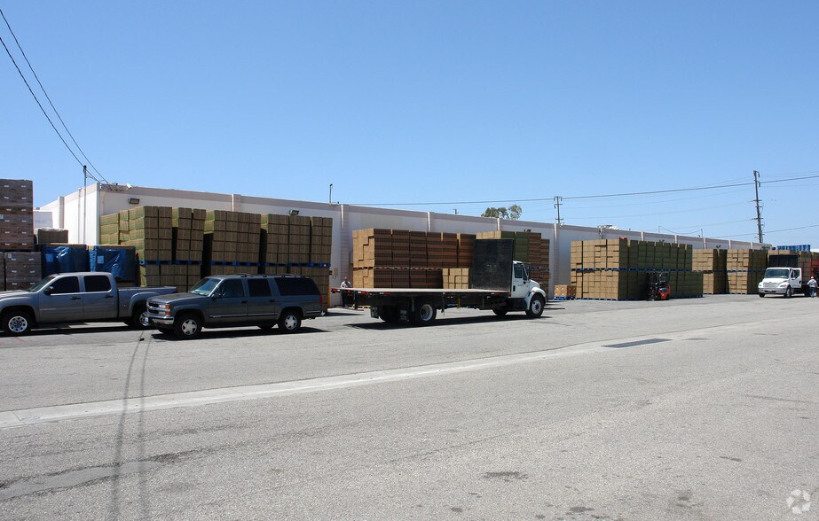 More Photos Of 1115 Mercantile St, Oxnard Manufacturing For Sale