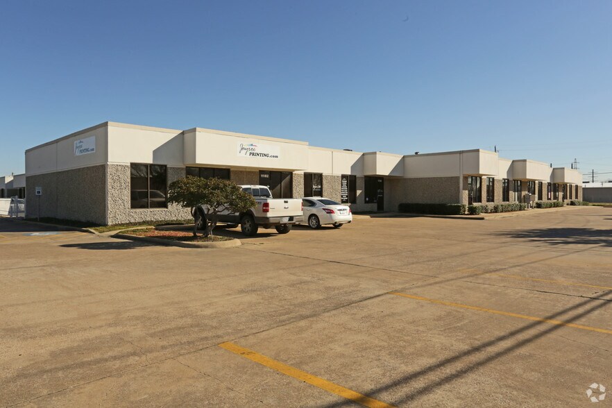 More Photos Of 2544-2578 Southwell Rd, Dallas Unknown For Lease