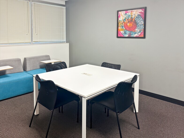 More Photos Of 1202 NE McClain Rd, Bentonville Coworking Space