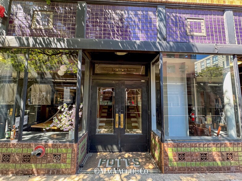 More Photos Of 33-37 E Union St, Pasadena Restaurant For Lease