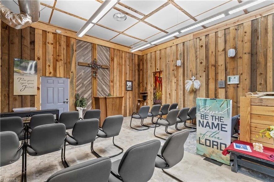 More Photos Of 1595 Cheatham Ford Rd, Hiddenite Religious Facility For Sale