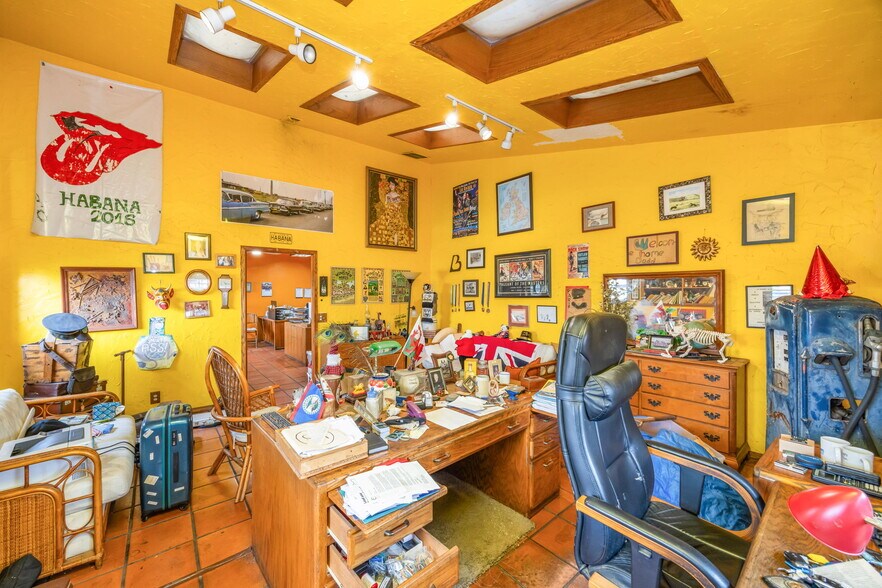 More Photos Of , Santa Ana Unknown For Sale
